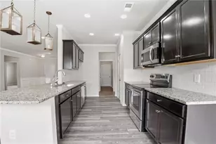 300 Heritage Dr, Calhoun, GA 30701 - Photo 16