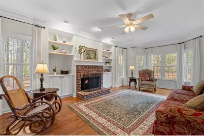 9399 Cresent Ct, Douglasville, GA 30135 - Photo 8