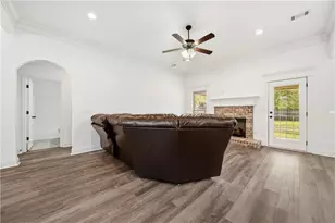 108 Watts Dr, Perry, GA 31069 - Photo 10