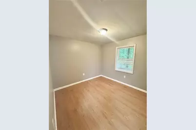 6325 Raymond Terrace, Union City, GA 30291 - Photo 8