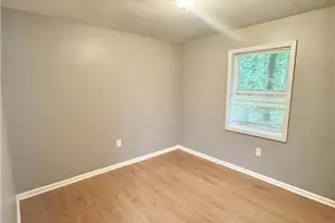 6325 Raymond Terrace, Union City, GA 30291 - Photo 8