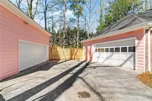 560 Park Ln SE, Marietta, GA 30067 - Photo 46