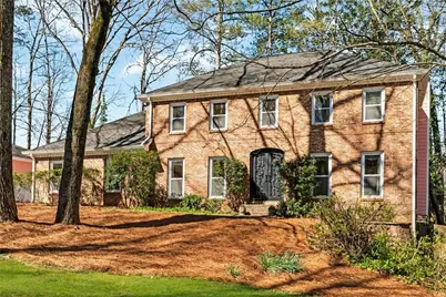 560 Park Lane SE, Marietta, GA 30067 - Photo 1