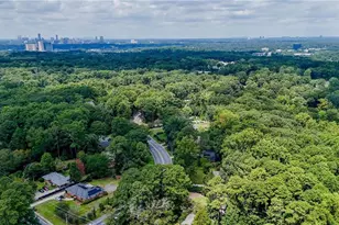 2233 Clairmont Road NE, Atlanta, GA 30329 - Photo 38