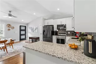 3196 Convair Ln, Decatur, GA 30032 - Photo 10