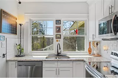 1018 Katherwood Drive SW, Atlanta, GA 30310 - Photo 4