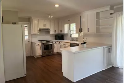 619 Grove Parkway SE, Marietta, GA 30067 - Photo 10