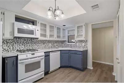 2092 Powers Ferry Trace SE, Marietta, GA 30067 - Photo 1