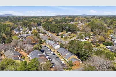 2092 Powers Ferry Trace SE, Marietta, GA 30067 - Photo 26