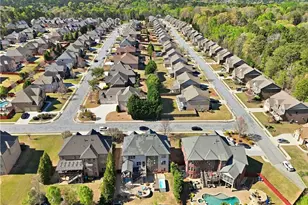 5068 Bentwater Ln SW, Lilburn, GA 30047 - Photo 52