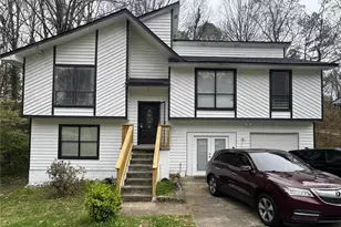 2522 Wildrose Cir, Lawrenceville, GA 30044 - Photo 1