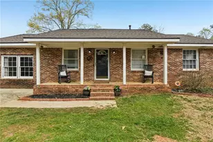 8165 Laurel Dr, Covington, GA 30014 - Photo 1