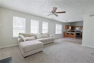 3415 Framingham Dr, Lithonia, GA 30038 - Photo 12