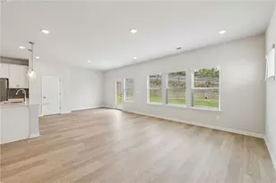 2855 Aralynn Wy, College Park, GA 30337 - Photo 6