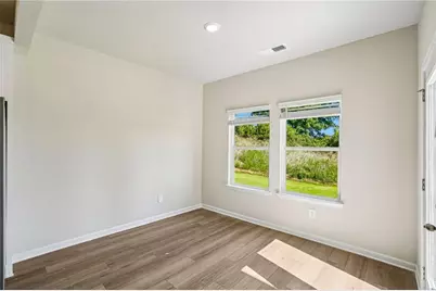 2859 Aralynn Way, College Park, GA 30337 - Photo 8
