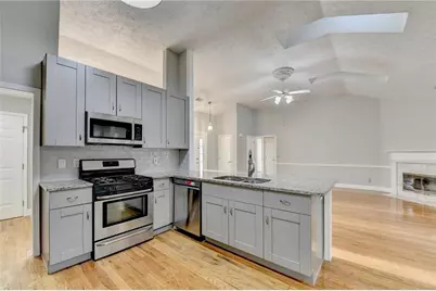 1075 Prestonwood Drive, Lawrenceville, GA 30043 - Photo 16