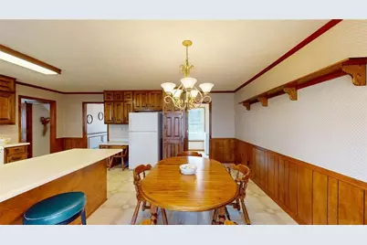 2913 Melton Court, Lilburn, GA 30047 - Photo 10