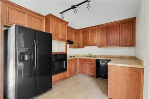 6367 Monica Dr, Morrow, GA 30260 - Photo 10