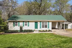 5638 Nacoochee St, Lula, GA 30554 - Photo 2