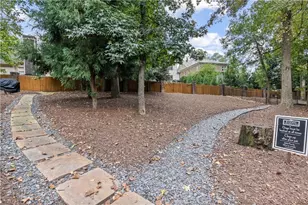 3235 Roswell Rd NE, Atlanta, GA 30305 - Photo 20