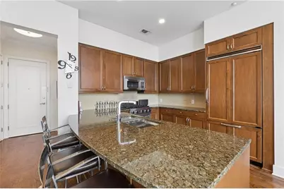 3630 Peachtree Road NE #1809, Atlanta, GA 30326 - Photo 14