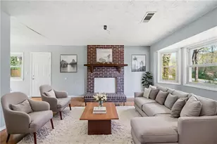 3399 Mansfield Ln, Snellville, GA 30039 - Photo 2