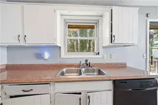 3399 Mansfield Ln, Snellville, GA 30039 - Photo 10