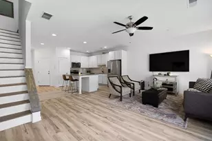 2874 Barnett Ct NW, Atlanta, GA 30318 - Photo 6