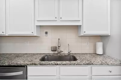 2874 Barnett Court NW, Atlanta, GA 30318 - Photo 14