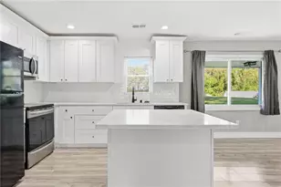 1735 Carter Cir, Atlanta, GA 30344 - Photo 10