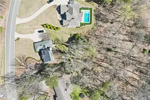 197 Club Dr, Gainesville, GA 30506 - Photo 14