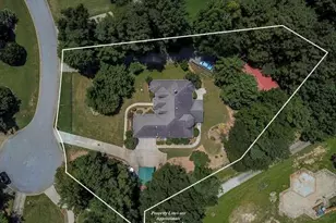 206 Enclave Ln, Newnan, GA 30263 - Photo 2