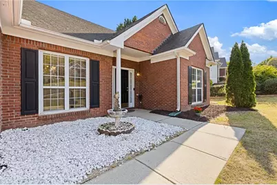 4273 Milford Place, Hoschton, GA 30548 - Photo 4