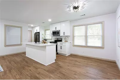 1318 Needmore Street SW, Conyers, GA 30012 - Photo 8