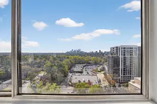 2479 Peachtree Rd NE, Atlanta, GA 30305 - Photo 20