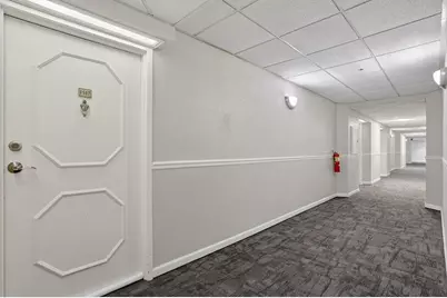 2479 Peachtree Road NE #1517, Atlanta, GA 30305 - Photo 2