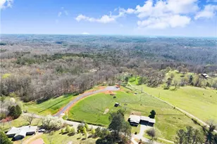 19 White Oak Ct, Cleveland, GA 30528 - Photo 6