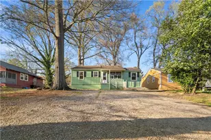 19 Herring St, Cartersville, GA 30120 - Photo 2