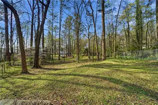 4412 Lucy Ln, Snellville, GA 30039 - Photo 26