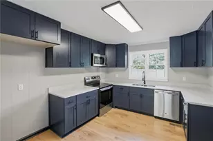 110 South St, Dallas, GA 30132 - Photo 10