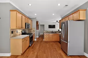 8635 Amsbury Way, Cumming, GA 30506 - Photo 2