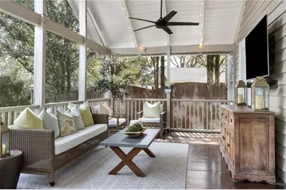 2389 Hurst Drive NE, Atlanta, GA 30305 - Photo 28