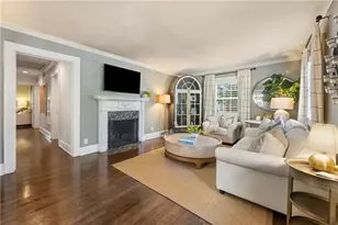 2389 Hurst Dr NE, Atlanta, GA 30305 - Photo 4