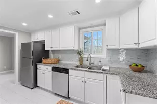 155 Bear Run Ct, Chattahoochee Hills, GA 30268 - Photo 16