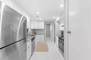 155 Bear Run Ct, Chattahoochee Hills, GA 30268 - Photo 14