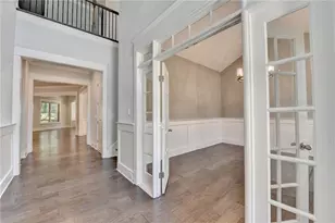 925 Settles Creek Way, Suwanee, GA 30024 - Photo 4