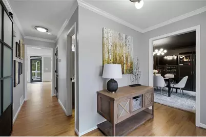 4186 Riverhill Court NE, Roswell, GA 30075 - Photo 4