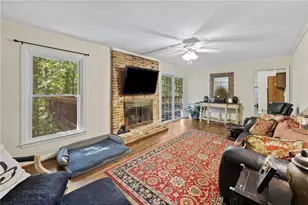 6610 Williamson Dr, Atlanta, GA 30328 - Photo 12