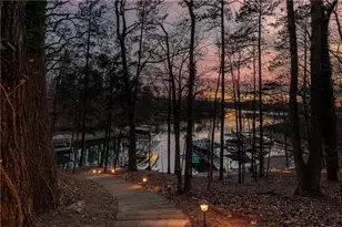 5457 Dogwood Ln, Gainesville, GA 30504 - Photo 10