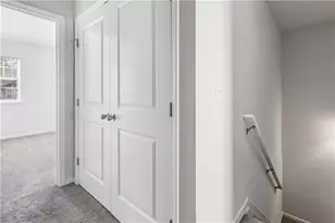 1736 Liberty Pkwy NW, Atlanta, GA 30318 - Photo 16